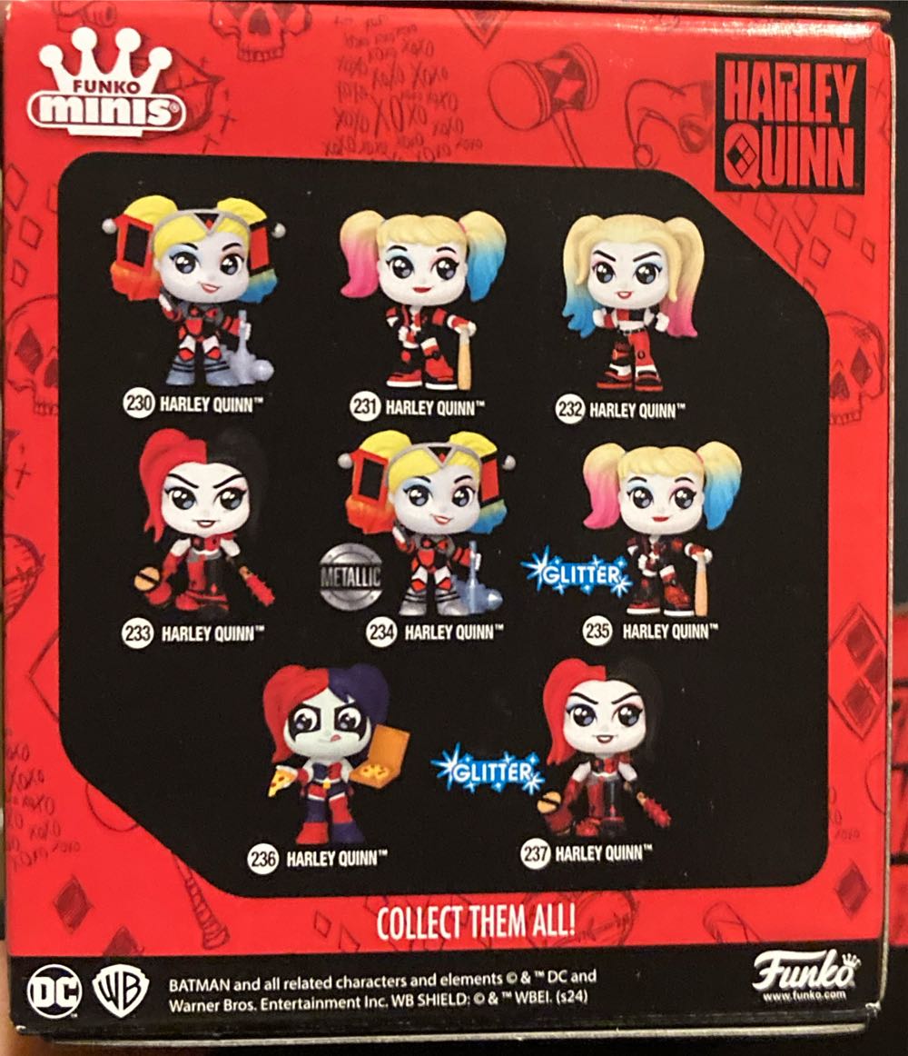 Harley Quinn - DC Comics vinyl figure collectible [Barcode 889698771047] - Main Image 3