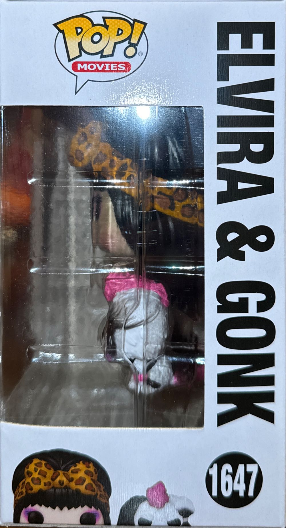 Elvira - Elvira Mistress of the Dark vinyl figure collectible - Main Image 2