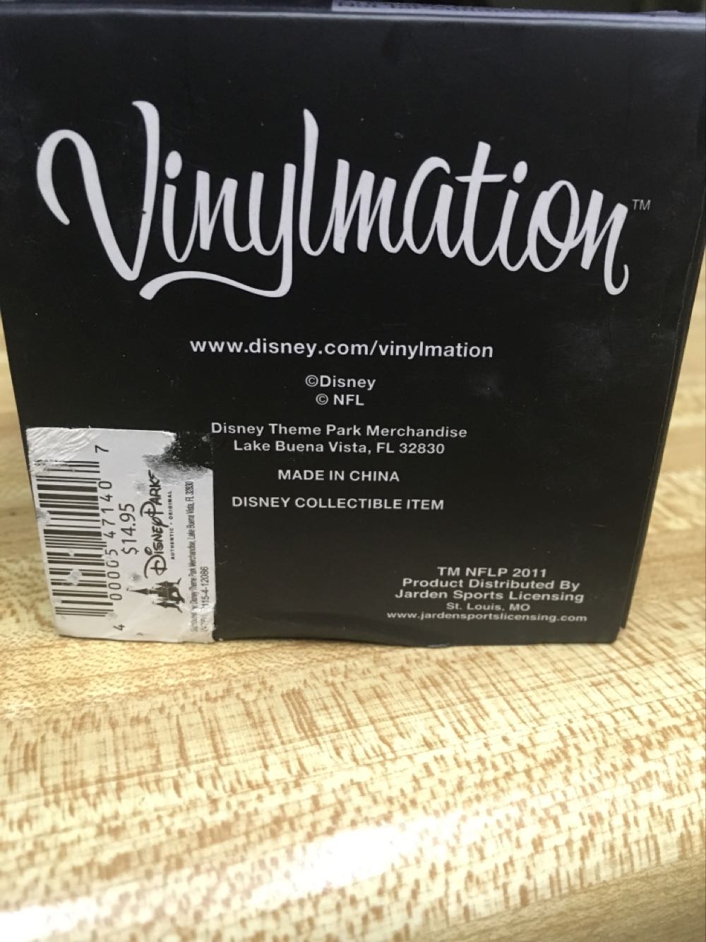 Disney Vinylmation - NFL - Pittsburgh Steelers  vinyl figure collectible [Barcode 400005471407] - Main Image 4