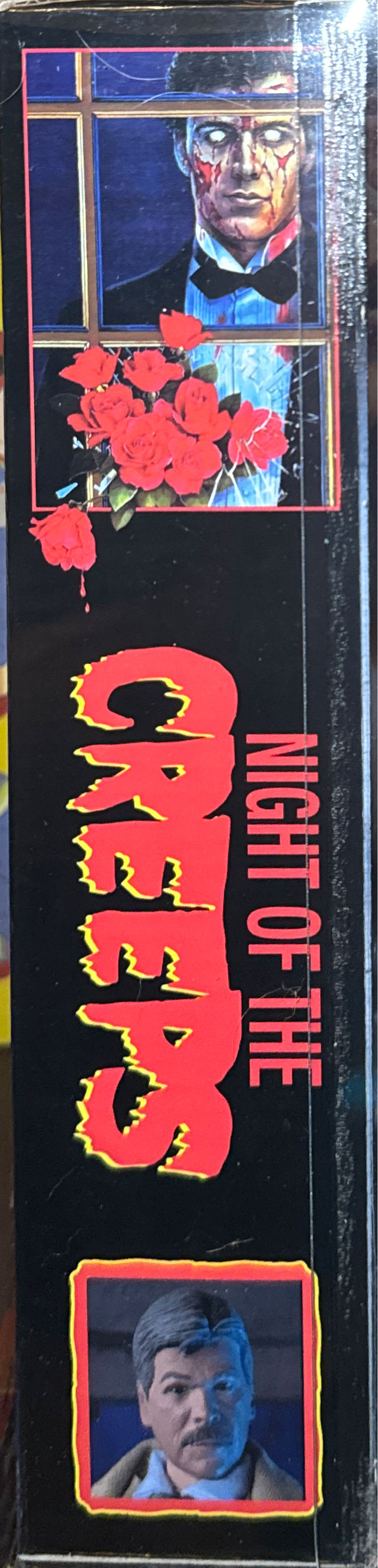 Detective Ray Cameron  vinyl figure collectible [Barcode 634482148976] - Main Image 2