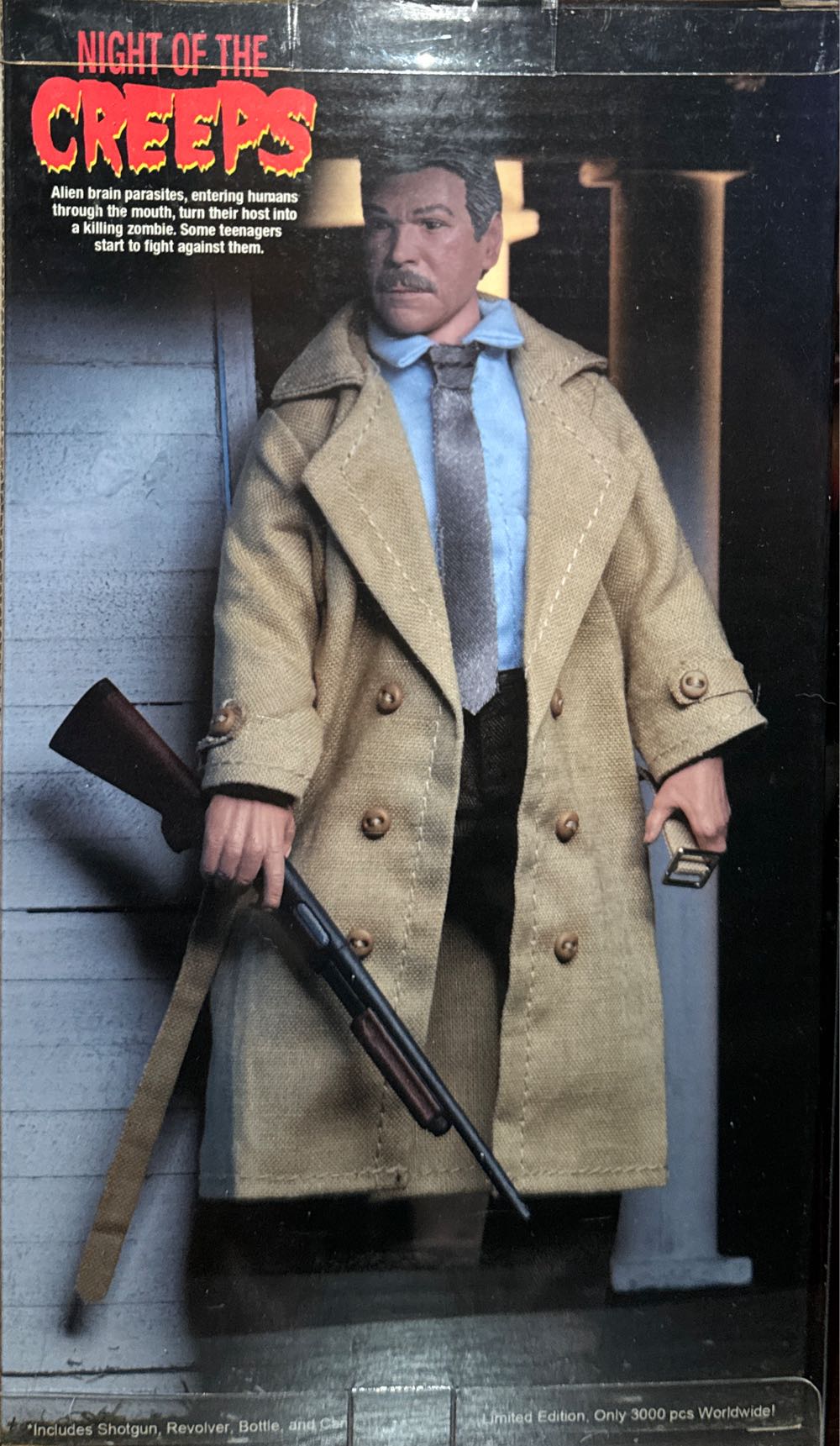 Detective Ray Cameron  vinyl figure collectible [Barcode 634482148976] - Main Image 3