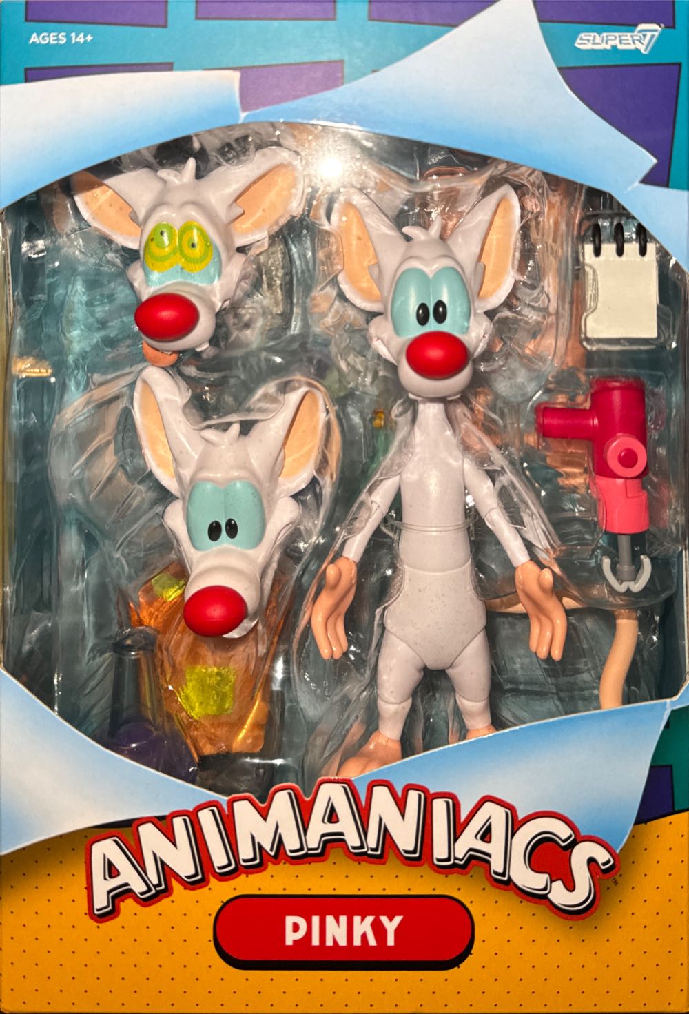 Pinky  vinyl figure collectible [Barcode 840049820494] - Main Image 2