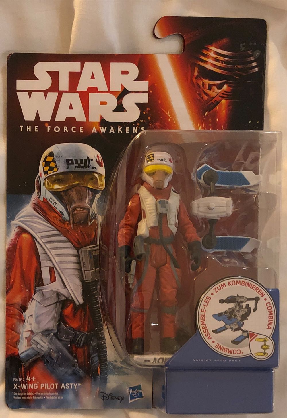 X-Wing Pilot Asty  vinyl figure collectible [Barcode 5010994920388] - Main Image 2
