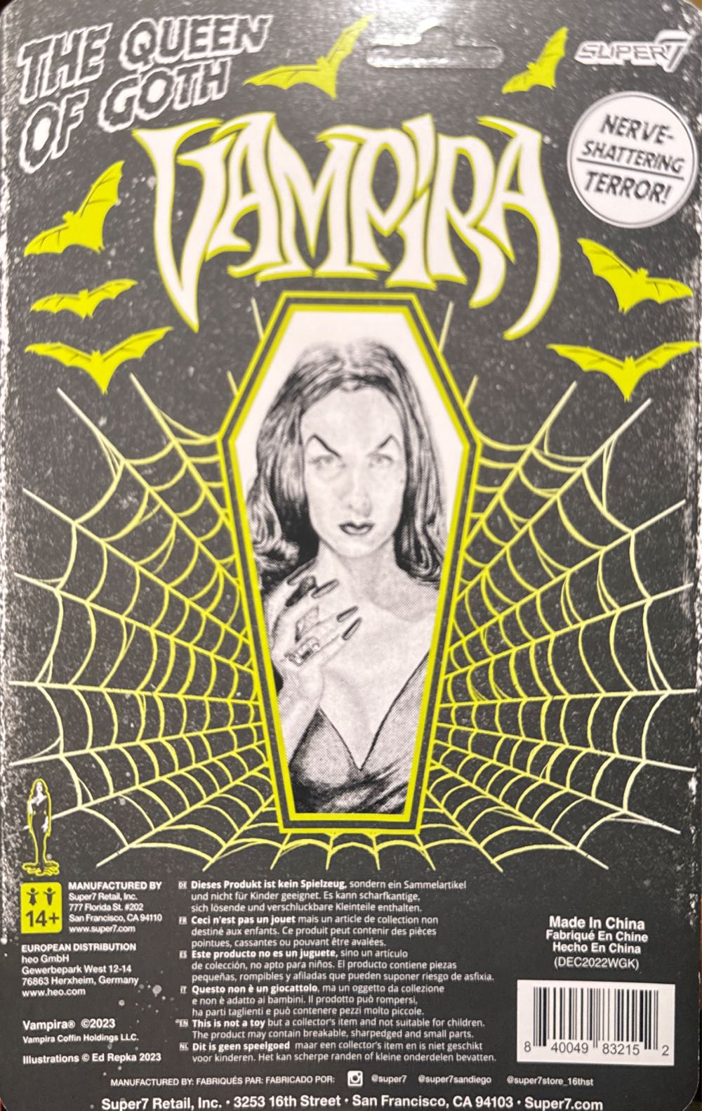 Vampira  vinyl figure collectible [Barcode 840049832152] - Main Image 2