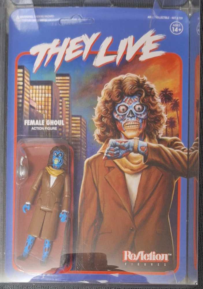 Super7 They Live Female Alien Color - They Live vinyl figure collectible [Barcode 811169038380] - Main Image 4