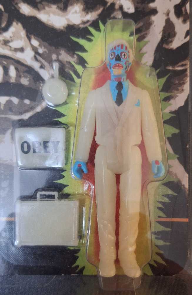 Super7 They Live Male Alien Glow Ghoul - They Live vinyl figure collectible [Barcode 840049828193] - Main Image 3
