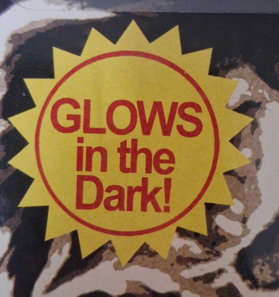 Super7 They Live Male Alien Glow Ghoul - They Live vinyl figure collectible [Barcode 840049828193] - Main Image 4