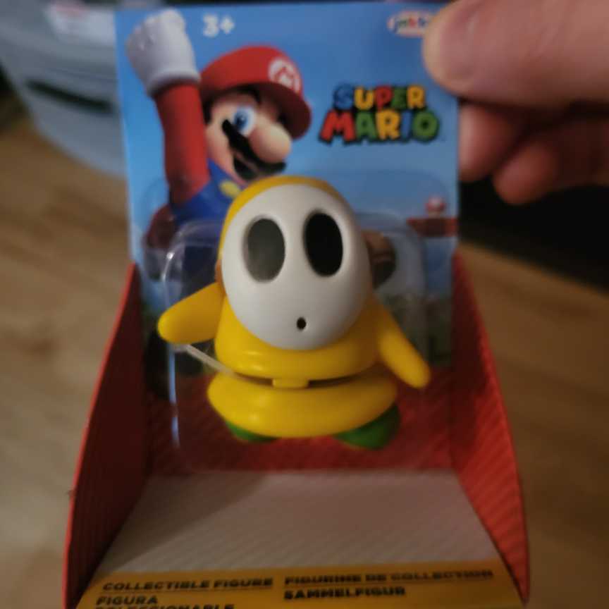 World Of Nintendo Super Mario Yellow Shy Guy 2.5” Action Jakks Nintendo Pacific New Toy  vinyl figure collectible [Barcode 192995415324] - Main Image 2