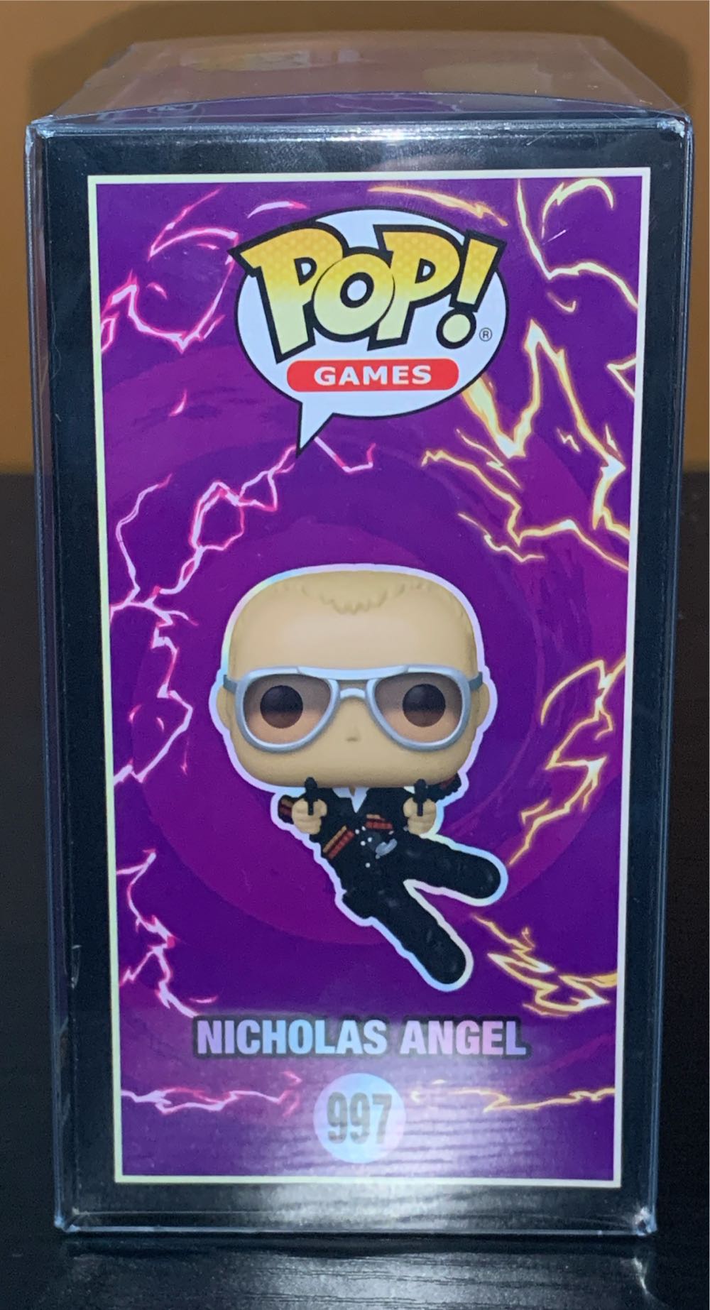 Nicholas Angel - Hot Fuzz vinyl figure collectible [Barcode 889698830645] - Main Image 4