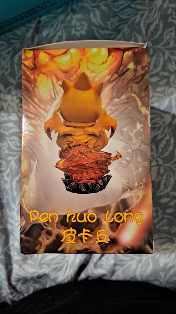 Pikachu Charizard Cover  vinyl figure collectible - Main Image 4