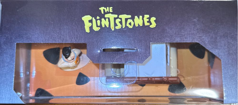 Fred Flintstone - Flintstones vinyl figure collectible [Barcode 801310333822] - Main Image 2