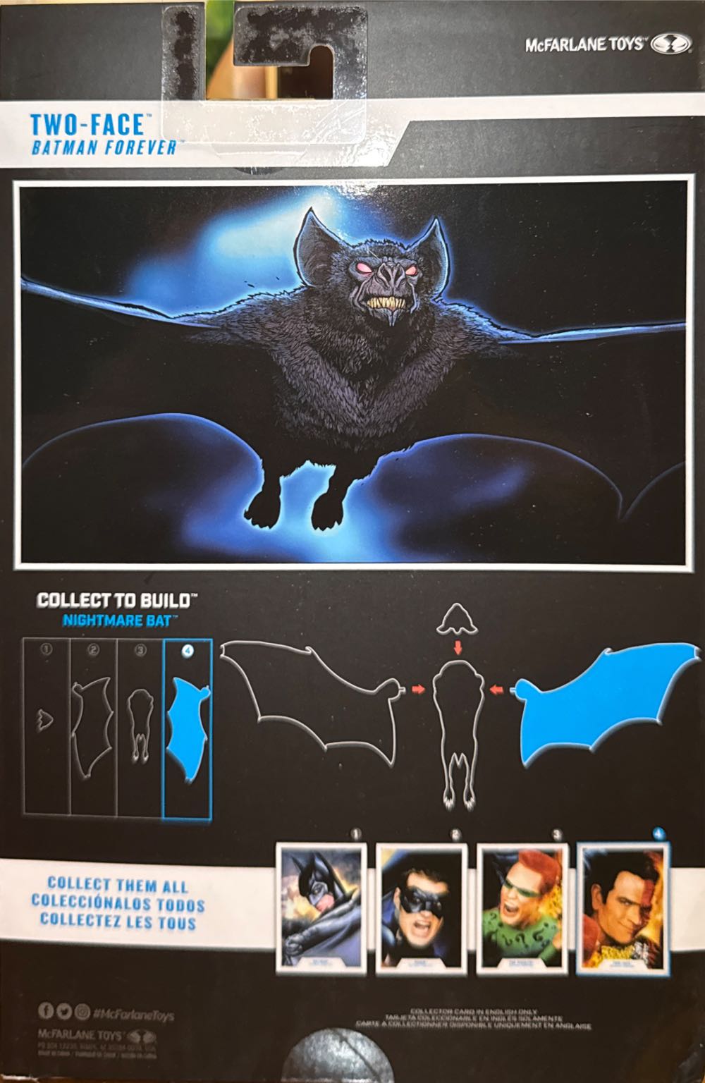 Two-Face  vinyl figure collectible [Barcode 787926156690] - Main Image 4