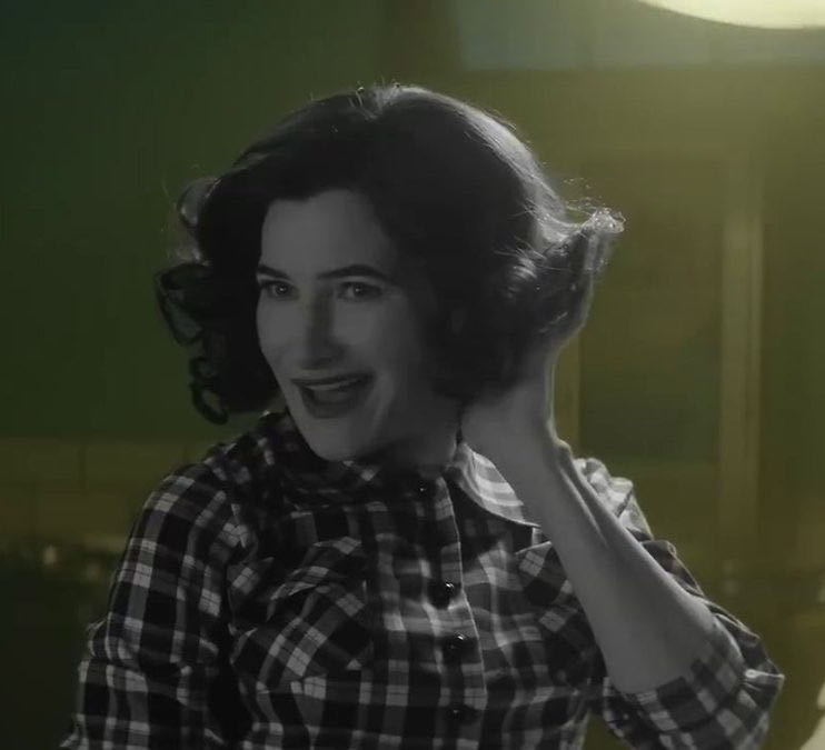 Venom POP (10)  vinyl figure collectible - Main Image 4