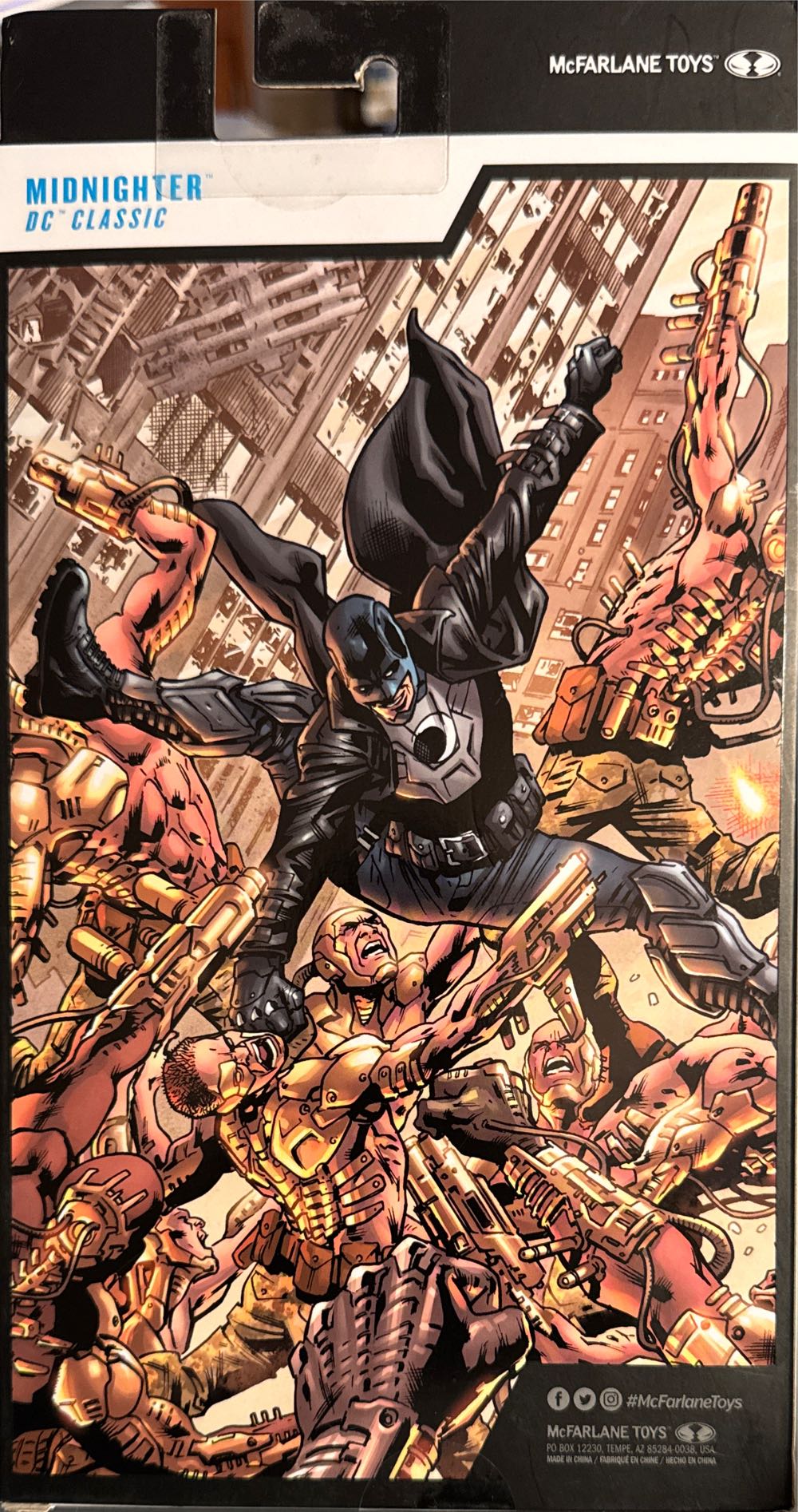 Dc Multiverse Figurine Midnighter Gold Label 18 Cm  vinyl figure collectible [Barcode 787926171266] - Main Image 2