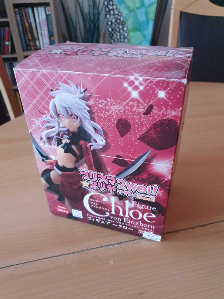 Chloe Von Einzbern  vinyl figure collectible - Main Image 3