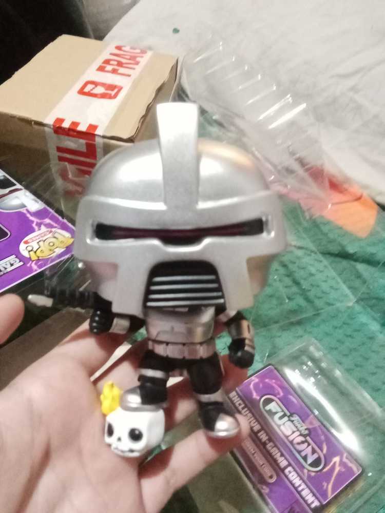Funko Pop! Games: Funko Fusion Cylon Battlestar Galactica - Battlestar Galactica vinyl figure collectible [Barcode 889698830683] - Main Image 4