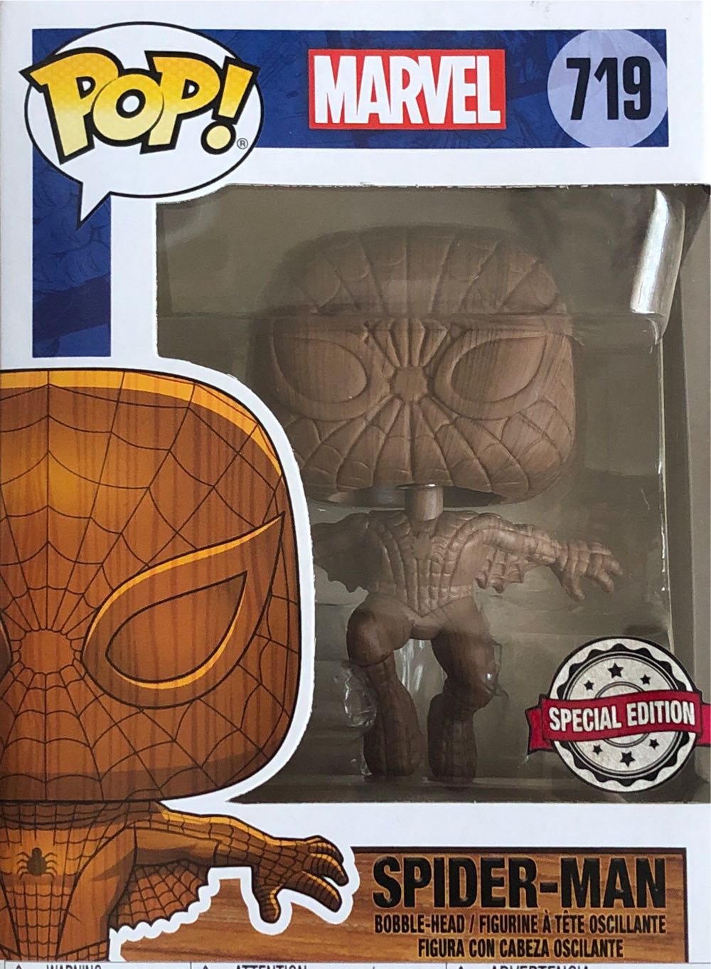 Spider-Man  vinyl figure collectible [Barcode 889698522168] - Main Image 3