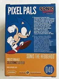 Sonic The Hedgehog: Sonic the Hedgehog (Pixel Pals) - Sonic the Hedgehog vinyl figure collectible [Barcode 708056061531] - Main Image 2