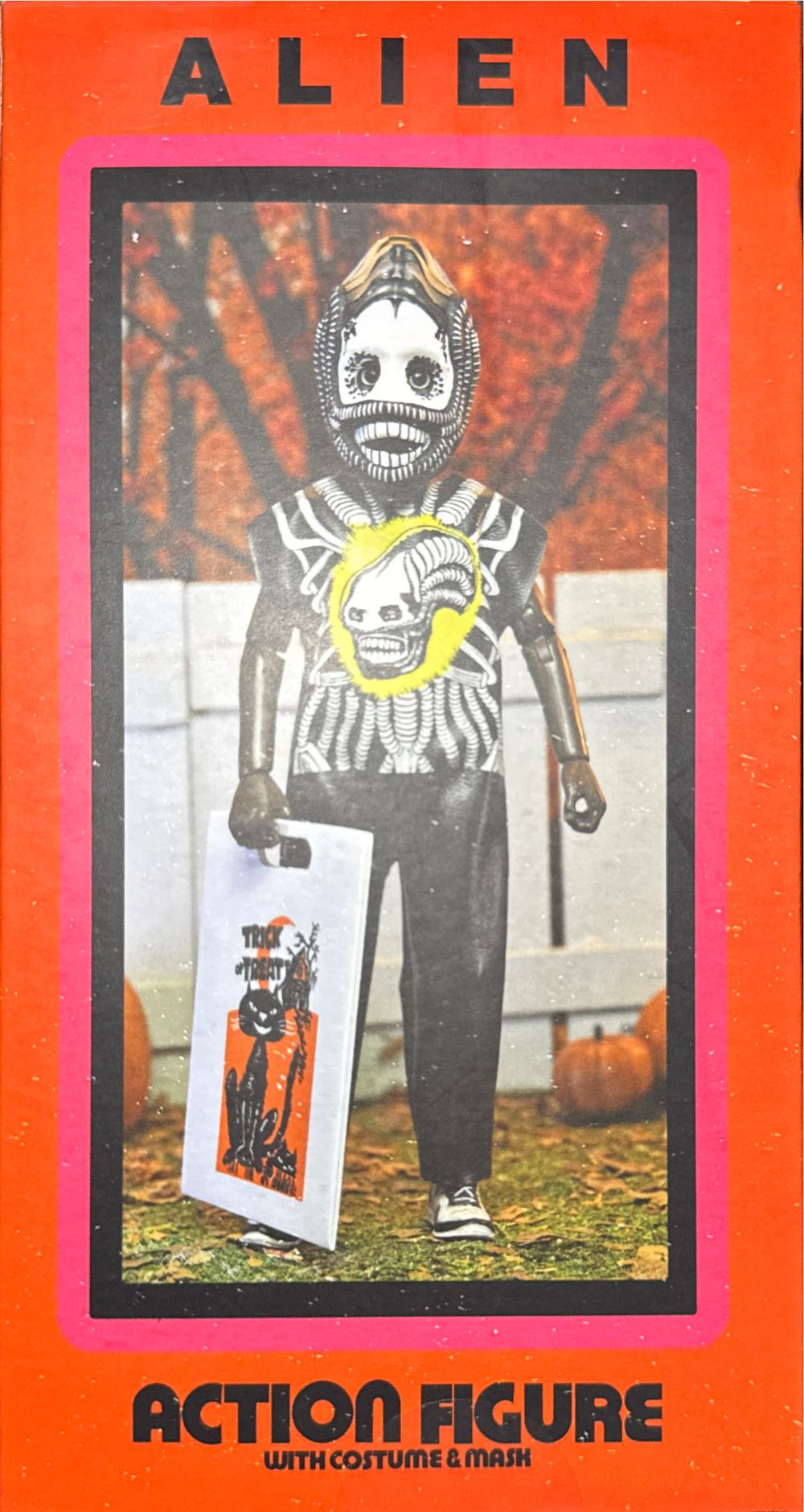 Xenomorph  vinyl figure collectible [Barcode 634482515921] - Main Image 3