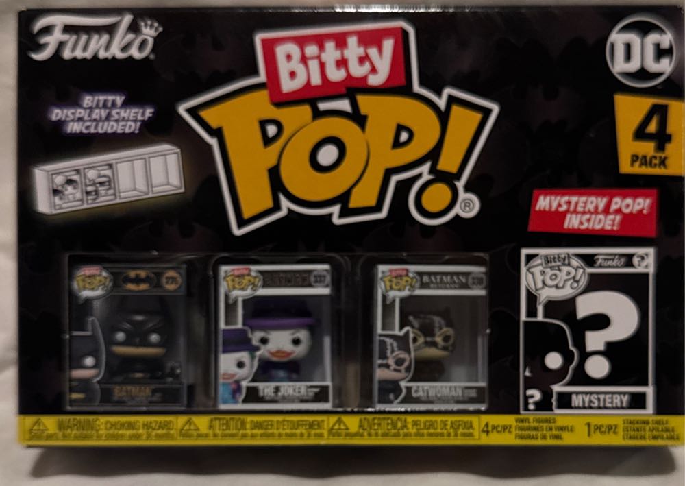 Bitty Pop! DC Batman - Batman vinyl figure collectible [Barcode 889698811279] - Main Image 3
