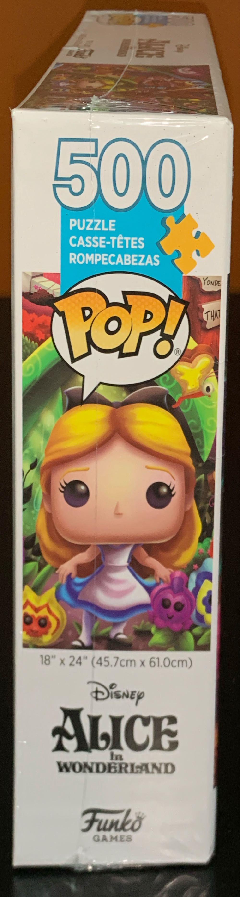 Alice In Wonderland - Alice in Wonderland vinyl figure collectible [Barcode 889698721653] - Main Image 4