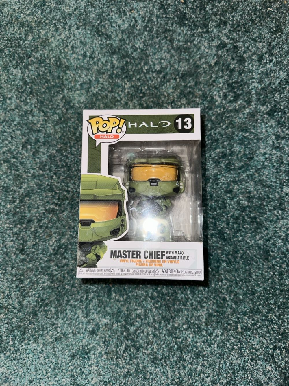 Master Chief With MA40 ASSAULT RIFLE - Halo vinyl figure collectible [Barcode 849803086367] - Main Image 2