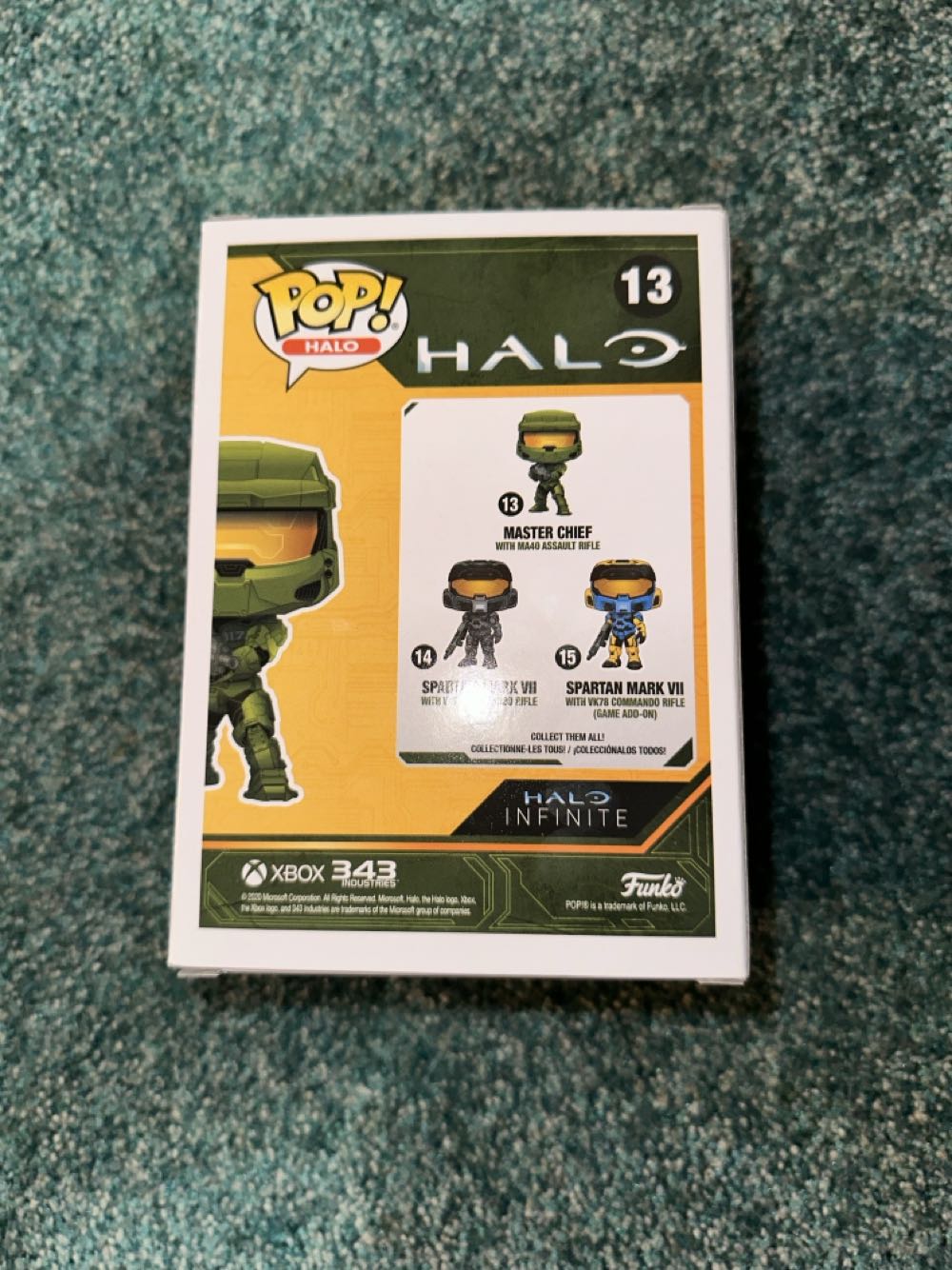 Master Chief With MA40 ASSAULT RIFLE - Halo vinyl figure collectible [Barcode 849803086367] - Main Image 3