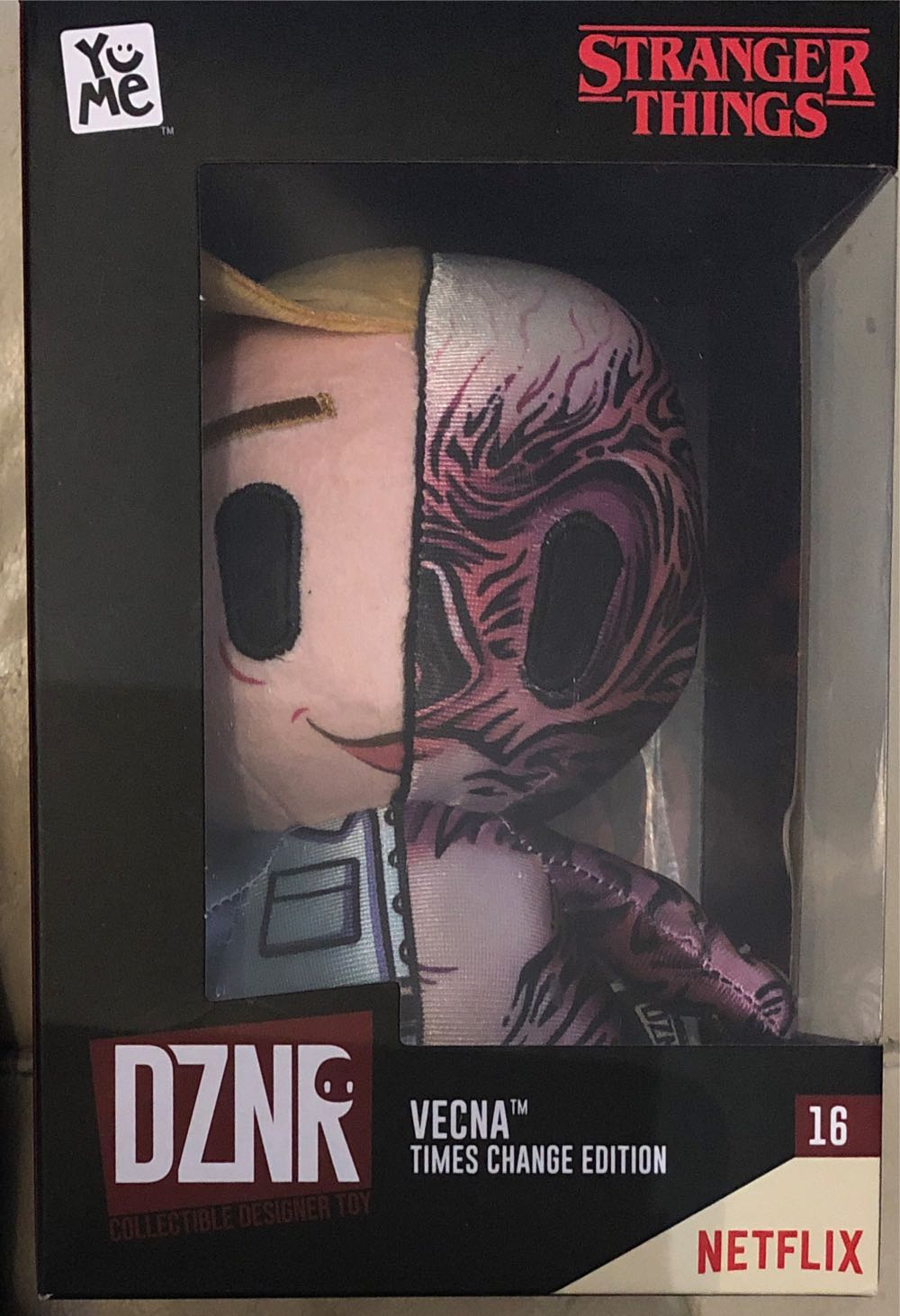 Bandai Dznr Stranger Things Vecna  vinyl figure collectible [Barcode 8414614150129] - Main Image 2