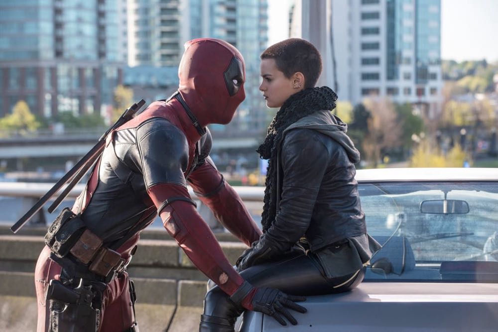 Venomized Ultron POP (596)  vinyl figure collectible - Main Image 4