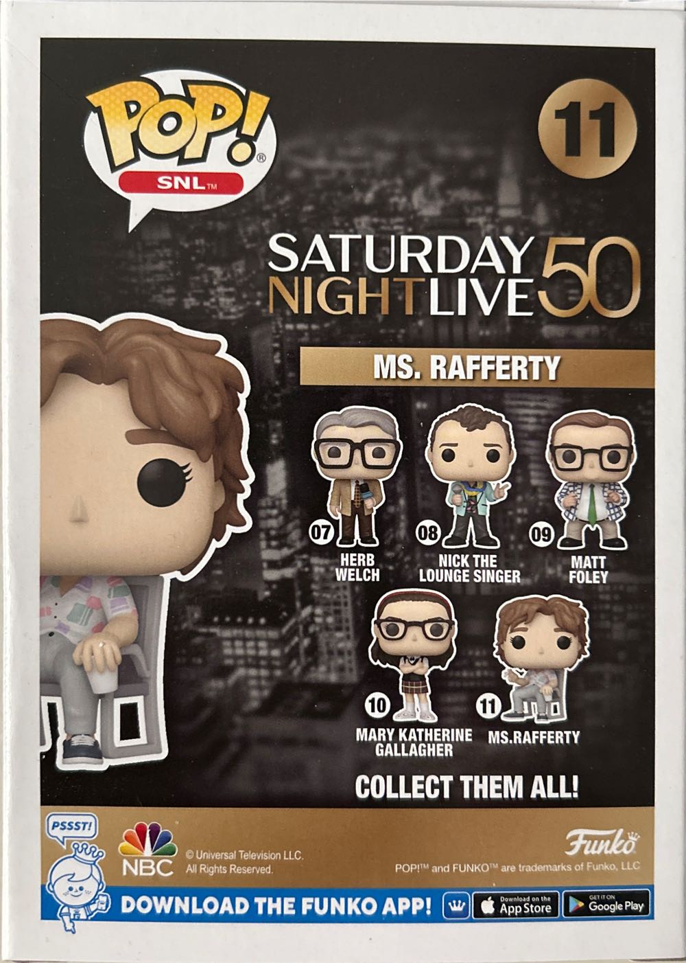 11- Ms. Rafferty  vinyl figure collectible [Barcode 889698800679] - Main Image 3