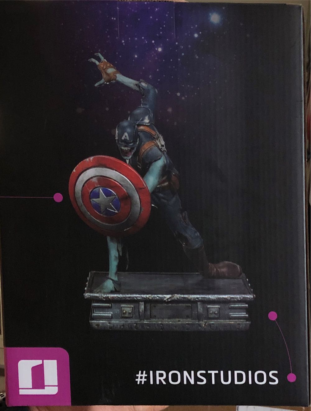 Iron Studios 1:10 Zombie Captain America What If...?  vinyl figure collectible [Barcode 609963128556] - Main Image 3
