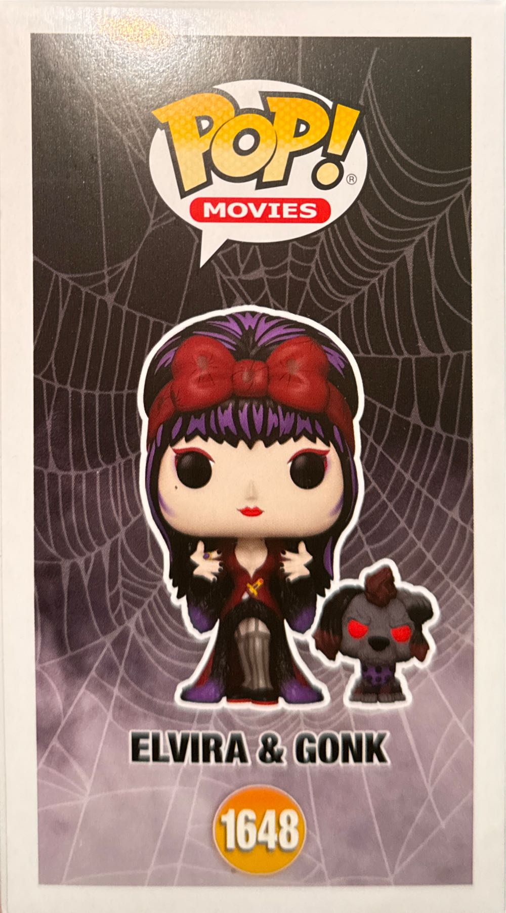 Elvira & Gonk - Exclusive - Elvira Mistress of the Dark vinyl figure collectible [Barcode 889698818087] - Main Image 3