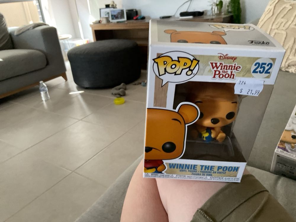 Jasnoir - A-Team vinyl figure collectible [Barcode 889698112604] - Main Image 2