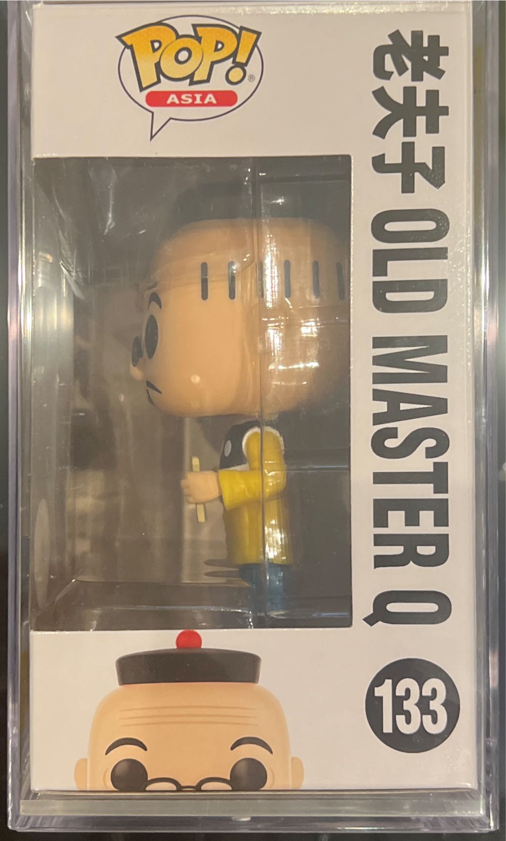 Old Master Q  vinyl figure collectible [Barcode 889698633406] - Main Image 3