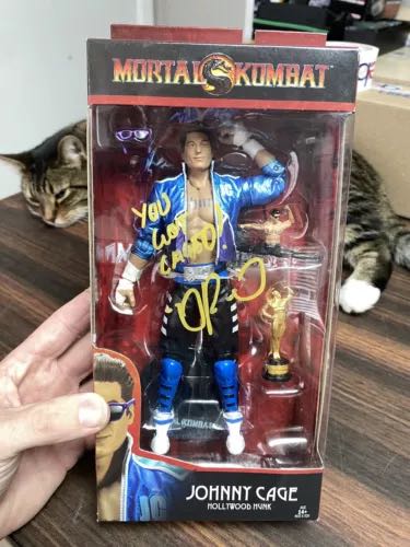 Minix Collectible Figurines Diego Maradona Limited Edition Figurine Argentina Away Jersey 12cm