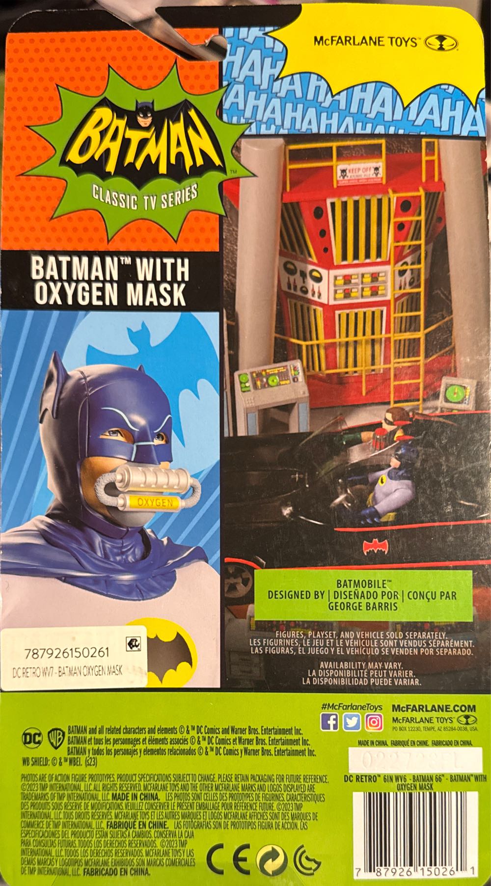Mcfarlane Toys Dc Retro Batman 66 Batman With Oxygen Mask 15 Cm  vinyl figure collectible [Barcode 787926150261] - Main Image 2