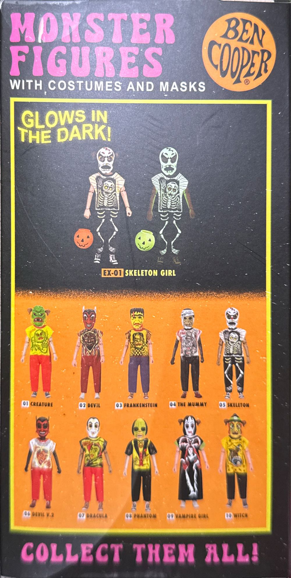 Skeleton Girl  vinyl figure collectible [Barcode 634482431672] - Main Image 3