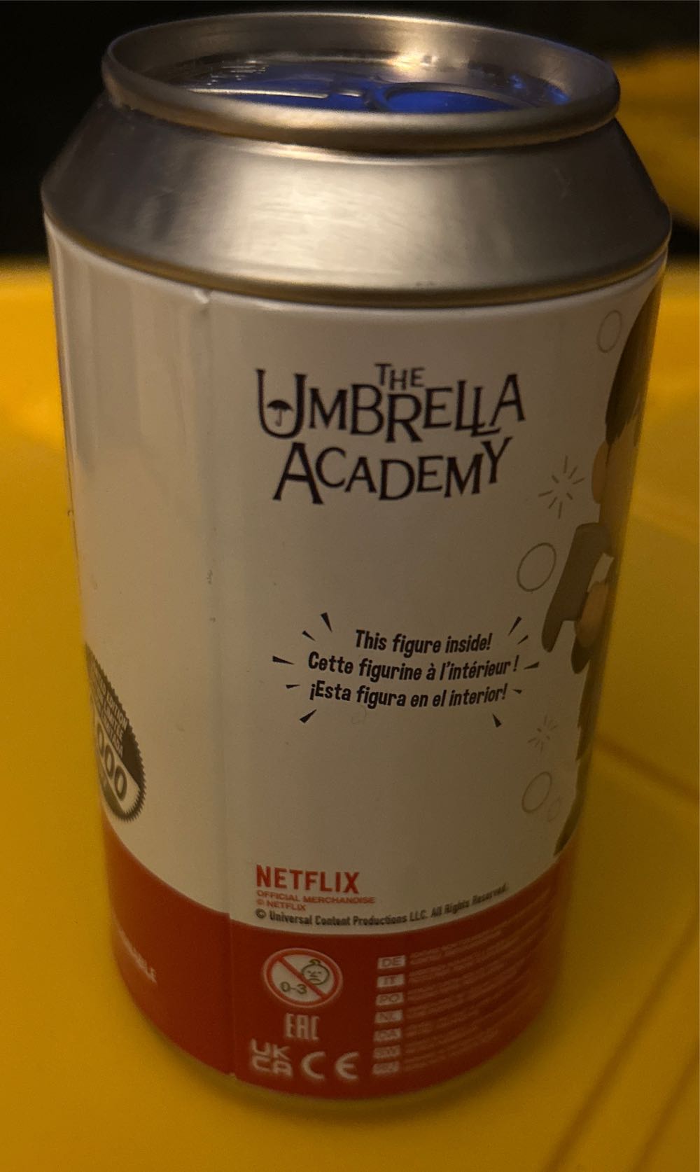 Funko Soda: The Umbrella Academy: Number 5 - Umbrella Academy vinyl figure collectible [Barcode 889698594592] - Main Image 2