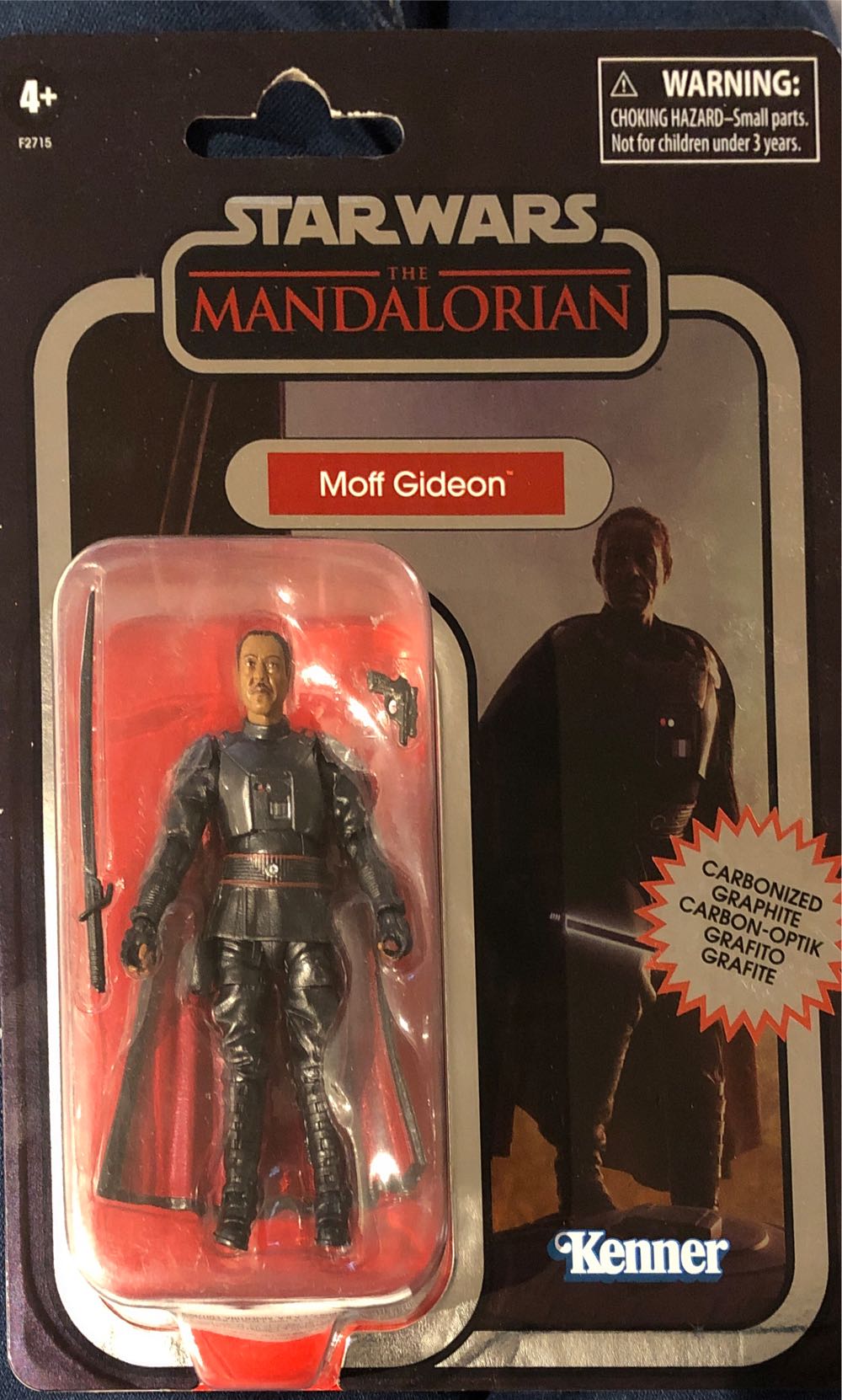 Moff Gideon  vinyl figure collectible [Barcode 5010993884285] - Main Image 2