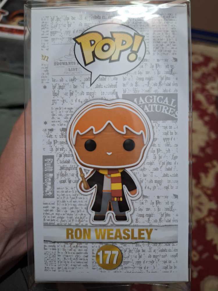 Ron Weasley (Gingerbread) - Harry Potter vinyl figure collectible [Barcode 889698800204] - Main Image 3