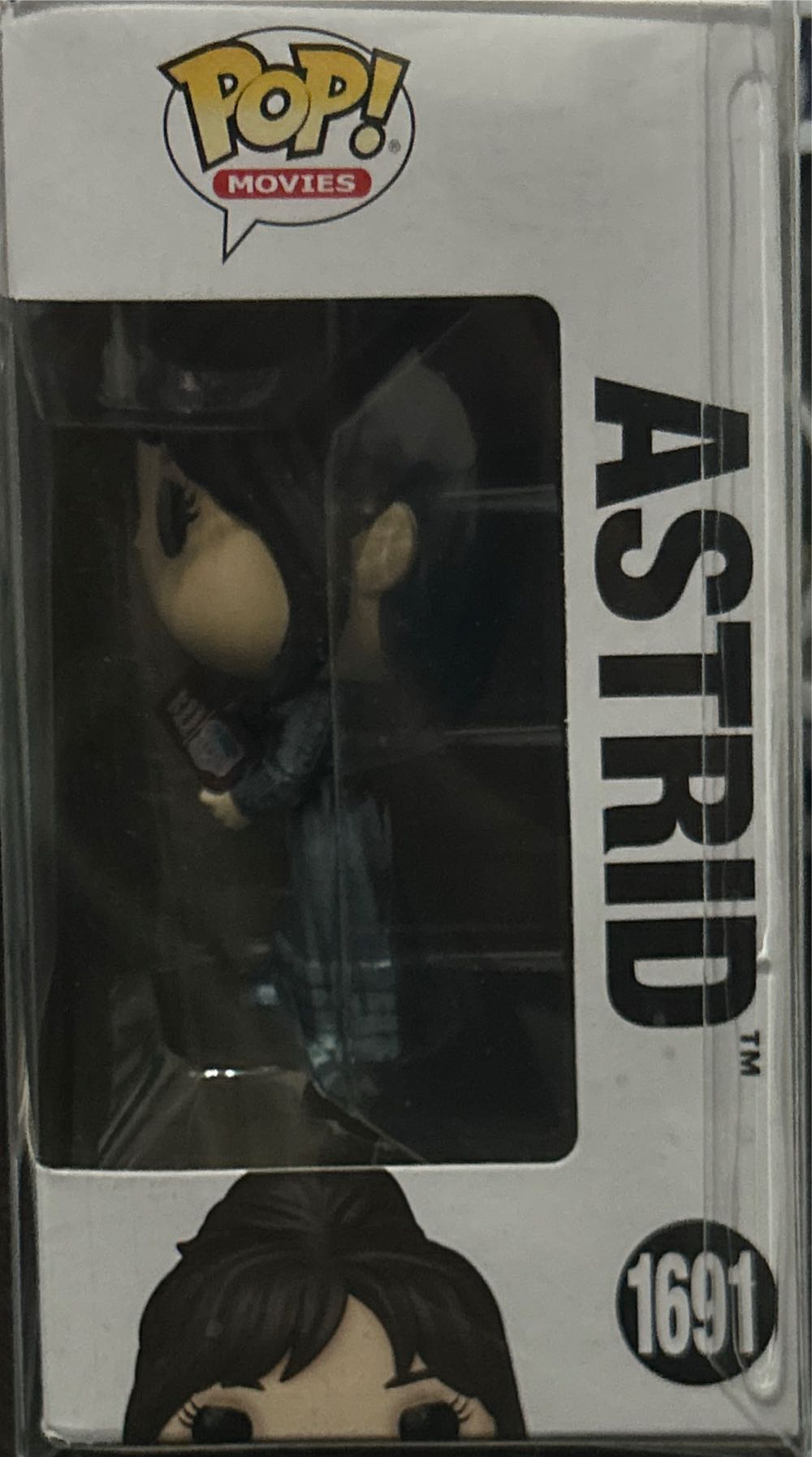 Astid - Beetlejuice vinyl figure collectible [Barcode 889698826556] - Main Image 4