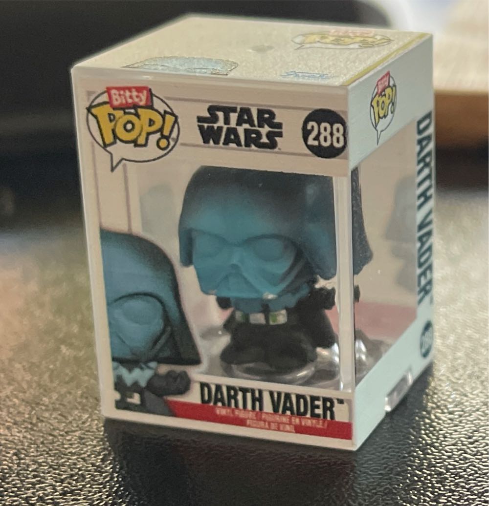 Bitty Pop Darth Vader #288 - Star Wars vinyl figure collectible - Main Image 3