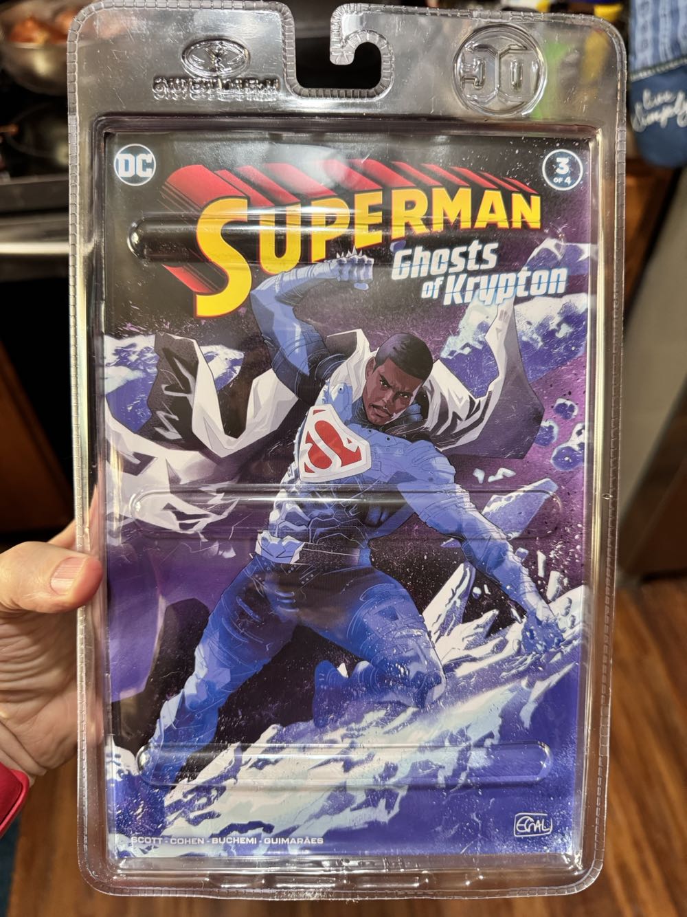 Mcfarlane Toys Dc Direct Page Punchers Earth-2 Ghosts Of Krypton Action Figure  vinyl figure collectible [Barcode 787926159431] - Main Image 3