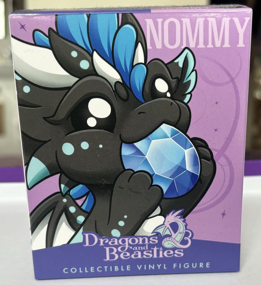 D&B Nommy Gem Dragon  vinyl figure collectible [Barcode 810002711879] - Main Image 2