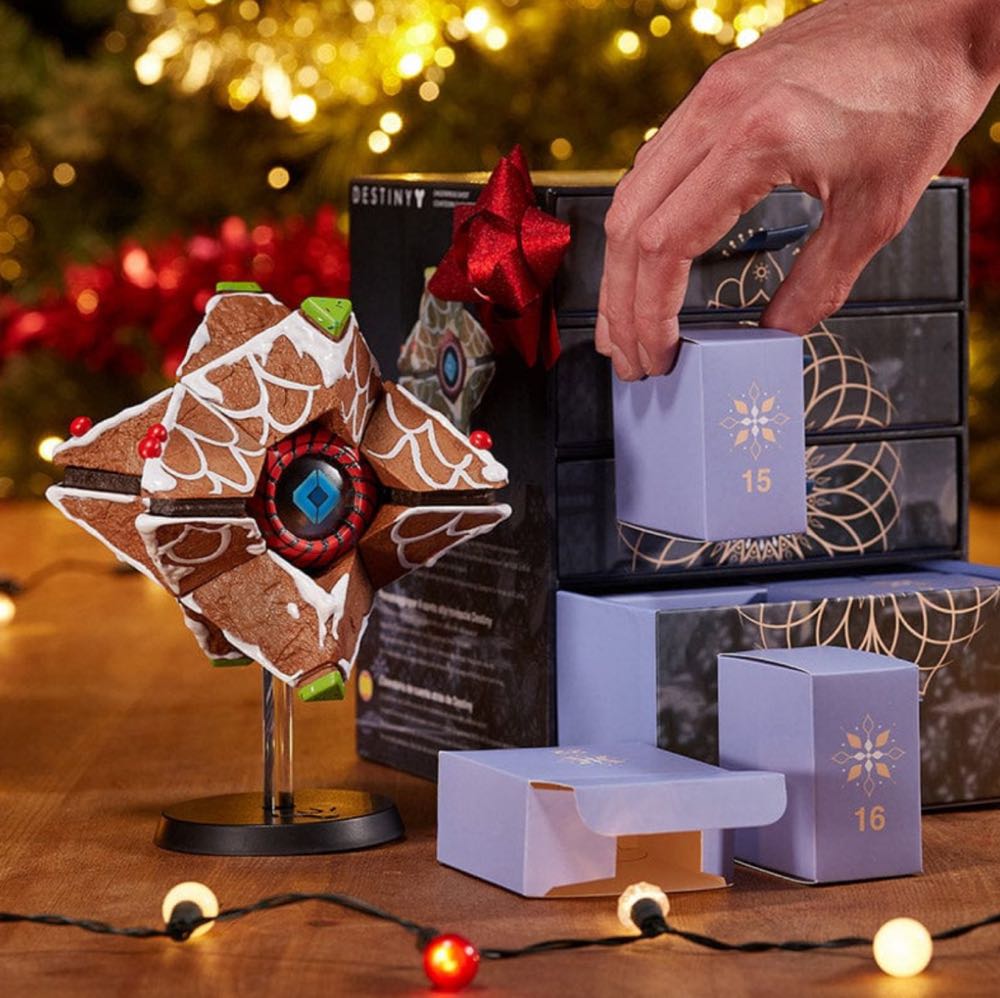 Ghost - Gingerbread Advent Shell - Destiny vinyl figure collectible [Barcode 658848197873] - Main Image 2