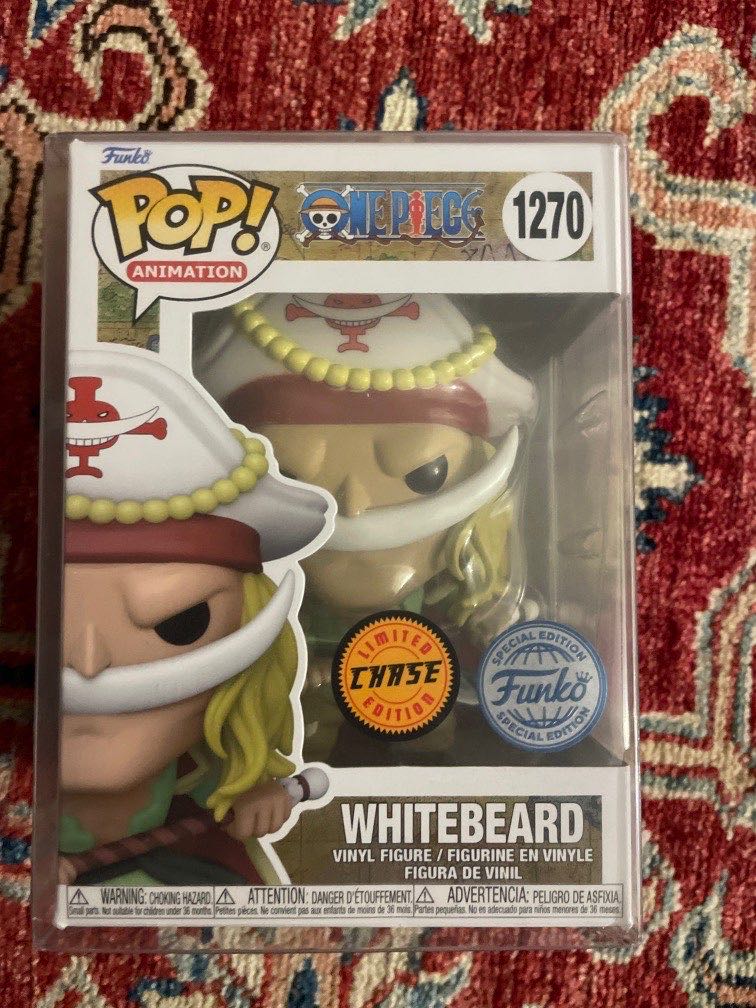 Batman The Dark Knight Returns: Book & Mask Set