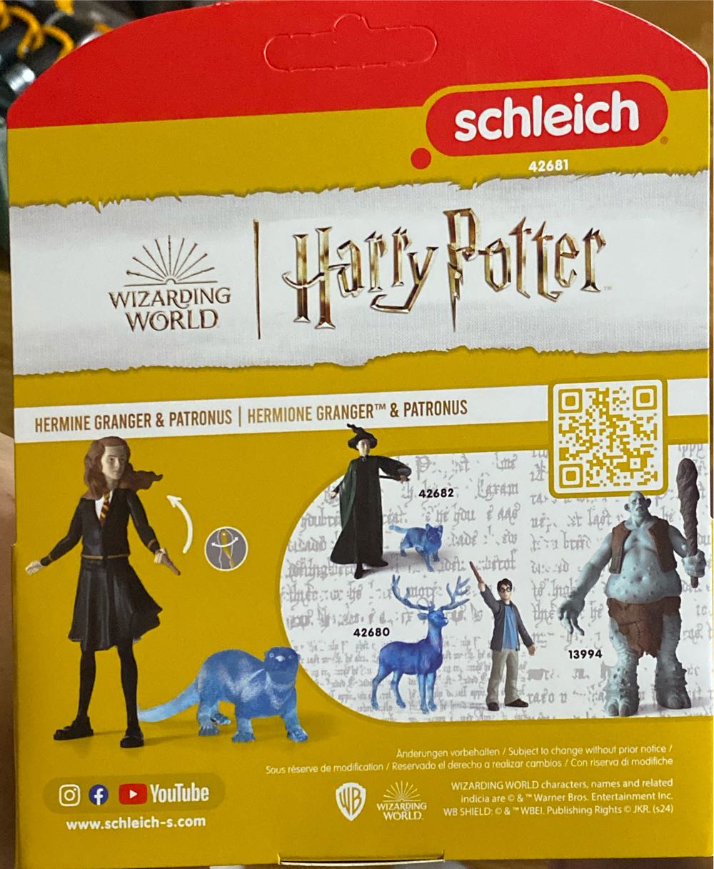 Schleich Wizarding World Of Harry Potter 2-piece Collectible Set With Hermoine And Hermoine’s Otter Patronus Figurines - Harry Potter vinyl figure collectible [Barcode 4059433747521] - Main Image 3