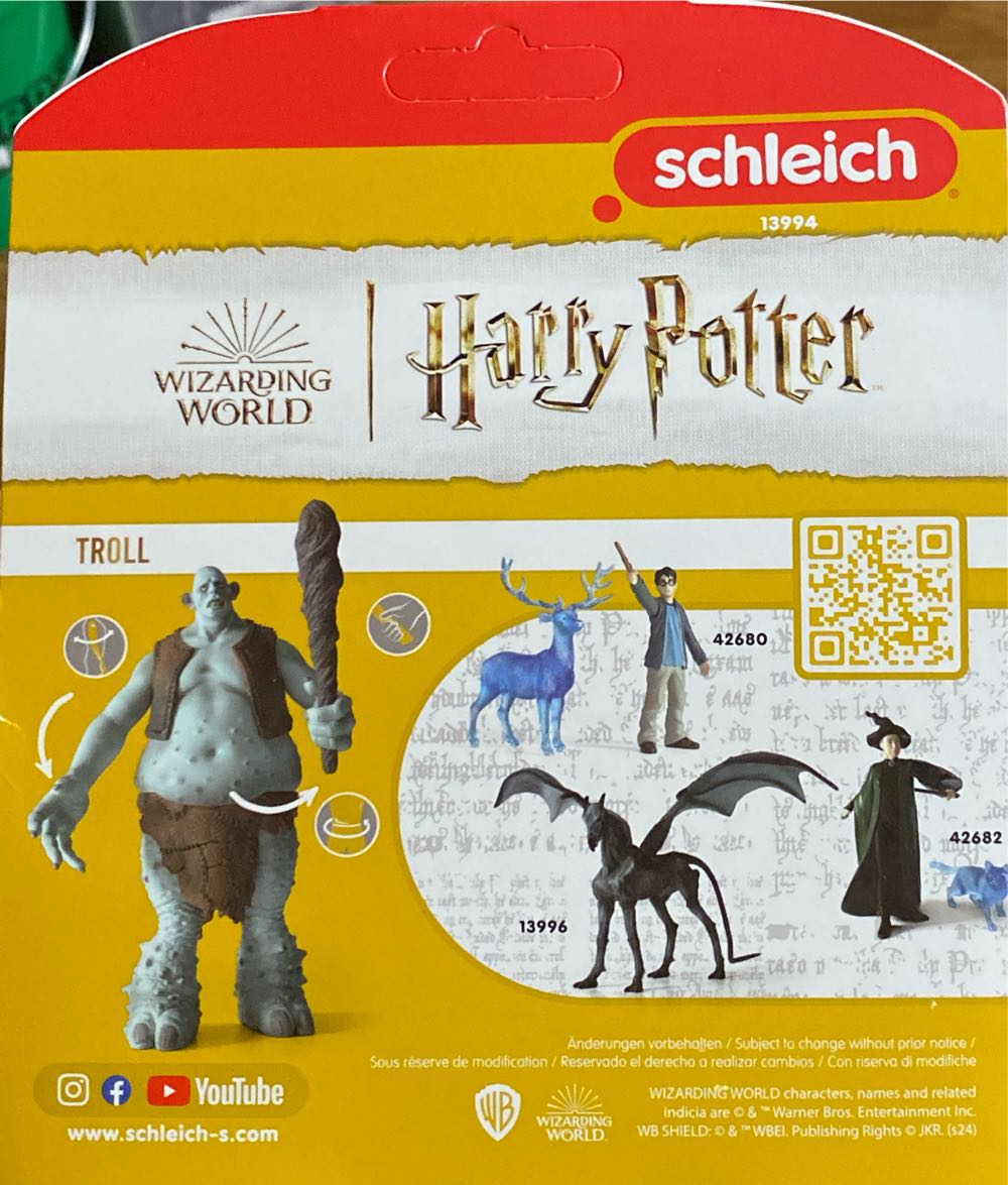 Schleich Wizarding World Of Harry Potter Collectible Troll Figurine - Harry Potter vinyl figure collectible [Barcode 4059433746791] - Main Image 3