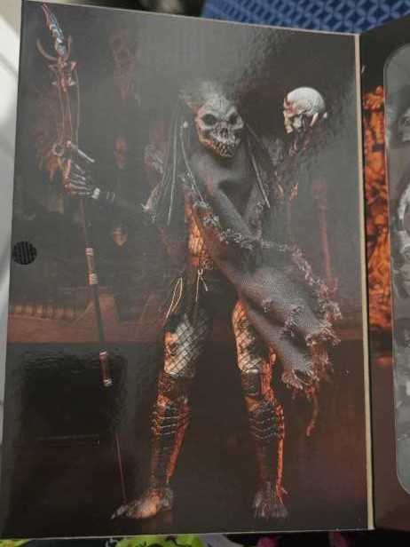 Predator 2 #Ultimate Shaman Predator   vinyl figure collectible [Barcode 634482514252] - Main Image 3