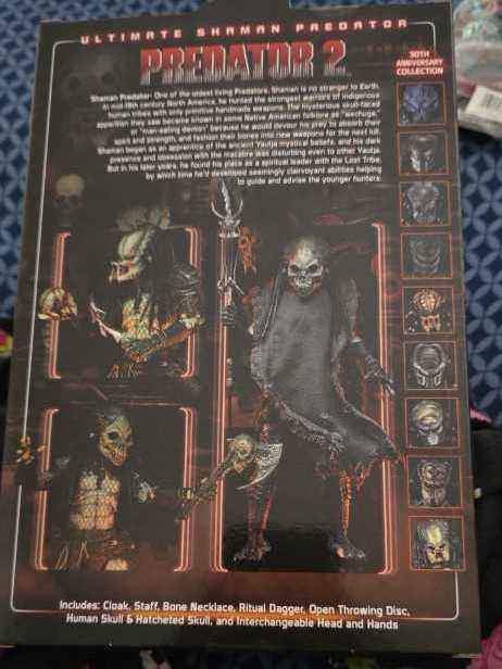 Predator 2 #Ultimate Shaman Predator   vinyl figure collectible [Barcode 634482514252] - Main Image 4